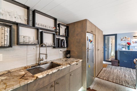 Tiny photo for 40 N TOWER Road #1E, Oak Brook, IL 60523 (MLS # 12754331)