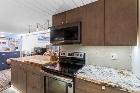 Tiny photo for 40 N TOWER Road #1E, Oak Brook, IL 60523 (MLS # 12754331)