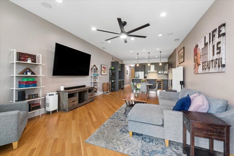Tiny photo for 2242 W Chicago Avenue #301, Chicago, IL 60622 (MLS # 12658122)