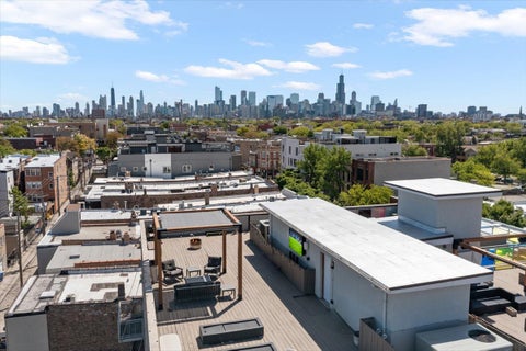 Tiny photo for 2242 W Chicago Avenue #301, Chicago, IL 60622 (MLS # 12658122)