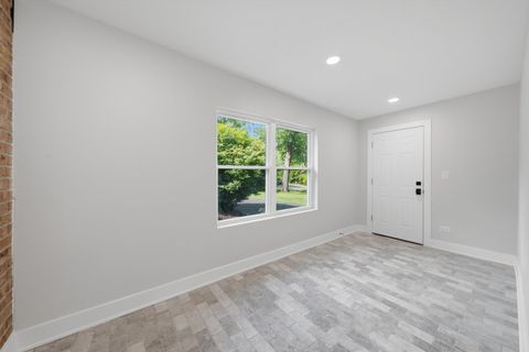 Tiny photo for 75 Brookdale Lane, Palatine, IL 60067 (MLS # 12658178)