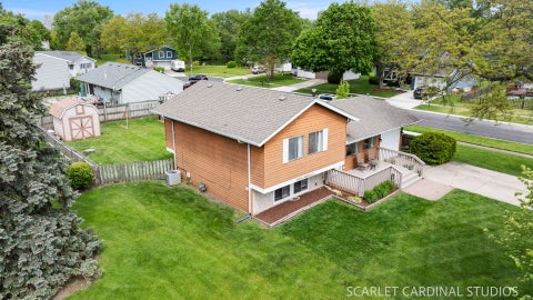 Tiny photo for 30W061 Arbury Court, Warrenville, IL 60555 (MLS # 12646840)