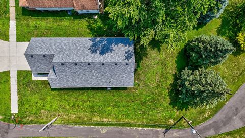 Tiny photo for 1845 LaSalle Street, Ottawa, IL 61350 (MLS # 12401766)