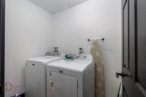 Tiny photo for 1845 LaSalle Street, Ottawa, IL 61350 (MLS # 12401766)