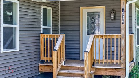 Tiny photo for 1845 LaSalle Street, Ottawa, IL 61350 (MLS # 12401766)