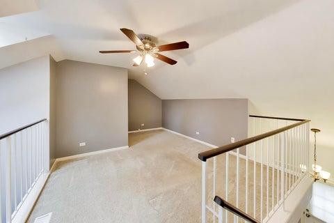Tiny photo for 2005 Teton Parkway #2005, Algonquin, IL 60102 (MLS # 12728519)
