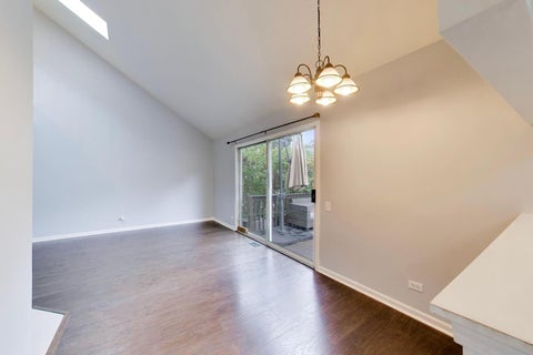 Tiny photo for 2005 Teton Parkway #2005, Algonquin, IL 60102 (MLS # 12728519)