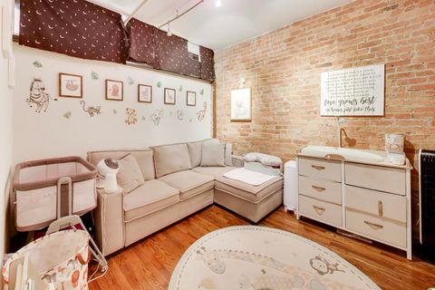 Tiny photo for 520 W HURON Street #406, Chicago, IL 60654 (MLS # 12603315)