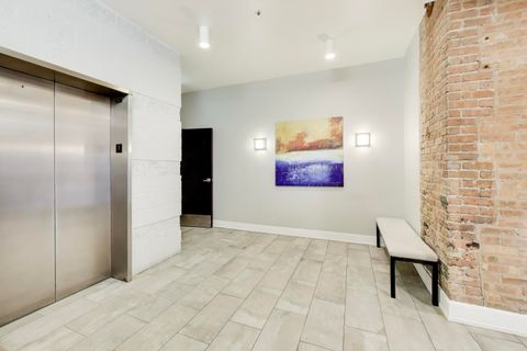 Tiny photo for 520 W HURON Street #406, Chicago, IL 60654 (MLS # 12603315)