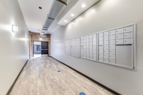 Tiny photo for 520 W HURON Street #406, Chicago, IL 60654 (MLS # 12603315)