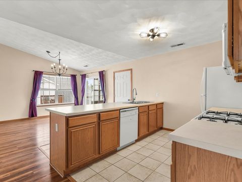 Tiny photo for 10184 Metalmark Lane #142D, Roscoe, IL 61073 (MLS # 12612434)