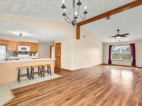 Tiny photo for 10184 Metalmark Lane #142D, Roscoe, IL 61073 (MLS # 12612434)