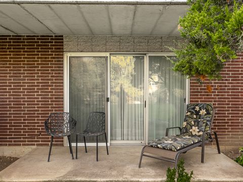 Tiny photo for 5540 Walnut Avenue #33A, Downers Grove, IL 60515 (MLS # 12506863)