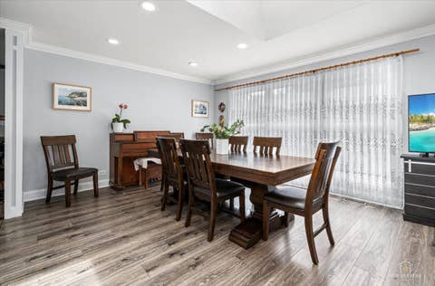 Tiny photo for 321 Hickory Lane, Schaumburg, IL 60193 (MLS # 12738373)