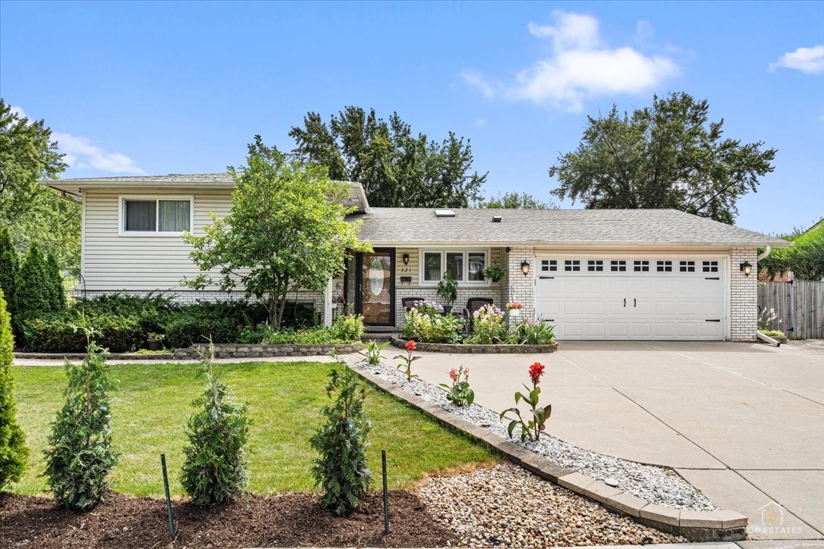 321 Hickory Lane
