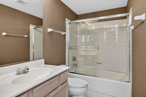 Tiny photo for 1108 Oxford Court, Oakbrook Terrace, IL 60181 (MLS # 12598232)