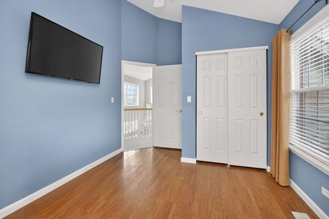 Tiny photo for 1108 Oxford Court, Oakbrook Terrace, IL 60181 (MLS # 12598232)