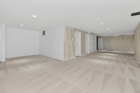 Tiny photo for 1108 Oxford Court, Oakbrook Terrace, IL 60181 (MLS # 12598232)