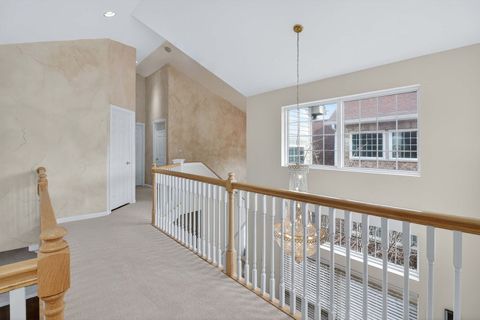 Tiny photo for 1108 Oxford Court, Oakbrook Terrace, IL 60181 (MLS # 12598232)