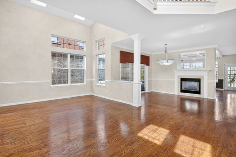 Tiny photo for 1108 Oxford Court, Oakbrook Terrace, IL 60181 (MLS # 12598232)