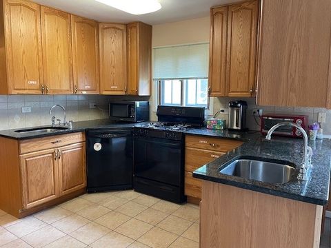 Tiny photo for 6030 N Drake Avenue, Chicago, IL 60659 (MLS # 12402593)