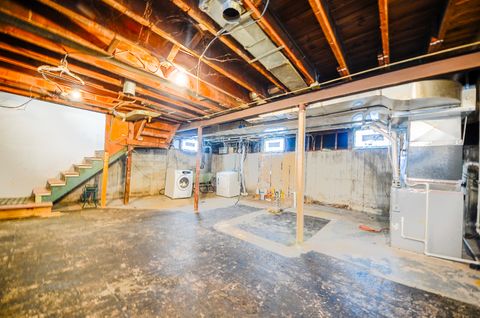 Tiny photo for 7333 W Foster Avenue, Harwood Heights, IL 60706 (MLS # 12586131)