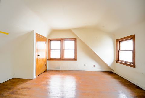 Tiny photo for 7333 W Foster Avenue, Harwood Heights, IL 60706 (MLS # 12586131)