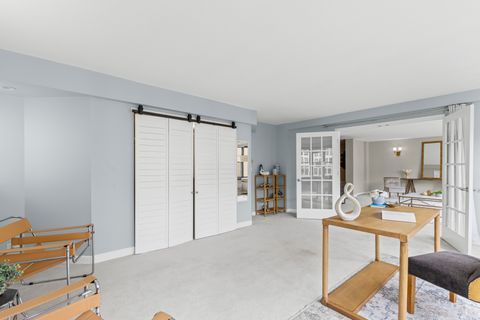 Tiny photo for 850 N Dewitt Place #18A, Chicago, IL 60611 (MLS # 12496114)