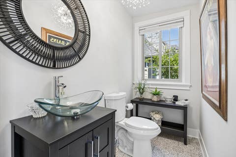 Tiny photo for 223 Southcote Road, Riverside, IL 60546 (MLS # 12643208)