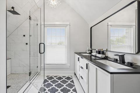 Tiny photo for 223 Southcote Road, Riverside, IL 60546 (MLS # 12643208)