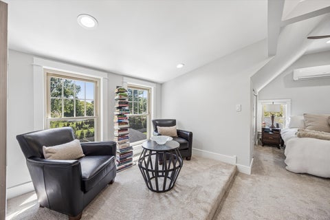 Tiny photo for 223 Southcote Road, Riverside, IL 60546 (MLS # 12643208)