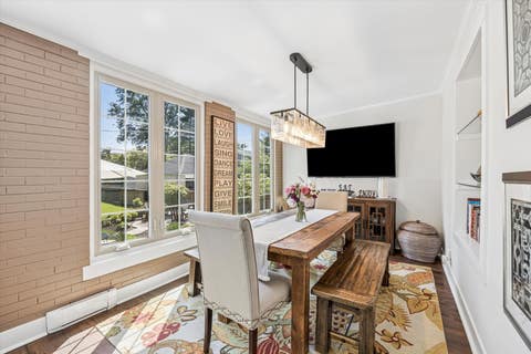 Tiny photo for 223 Southcote Road, Riverside, IL 60546 (MLS # 12643208)