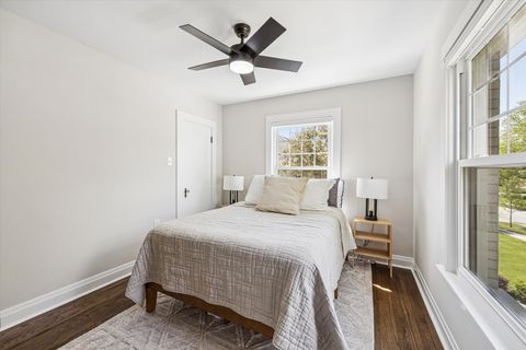 Tiny photo for 223 Southcote Road, Riverside, IL 60546 (MLS # 12643208)