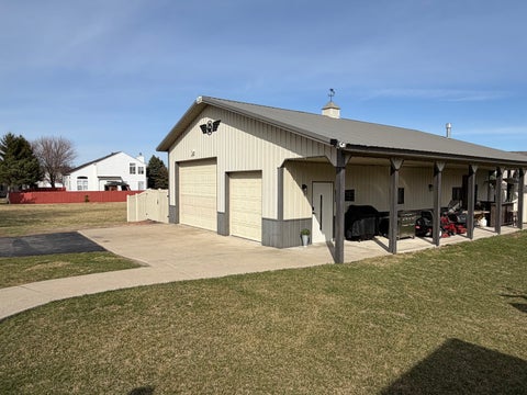 Tiny photo for 17245 County Line Road, Plainfield, IL 60586 (MLS # 12654860)