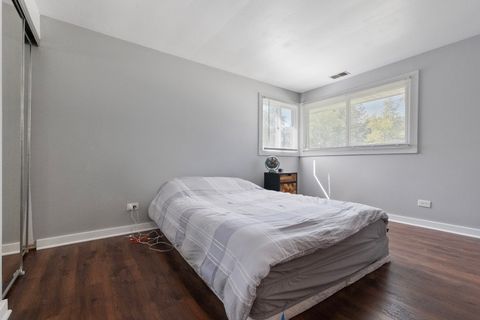 Tiny photo for 231 Webster Lane, Schaumburg, IL 60193 (MLS # 12469051)