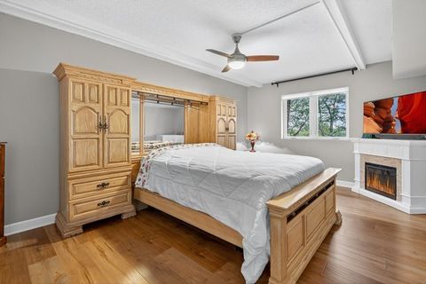 Tiny photo for 13200 W Heiden Circle #2411, Lake Bluff, IL 60044 (MLS # 12453099)