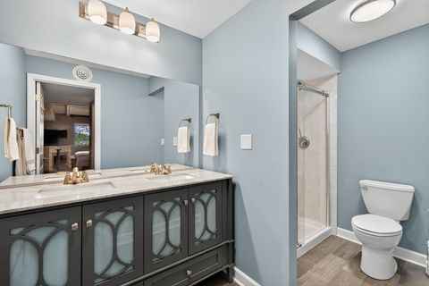 Tiny photo for 13200 W Heiden Circle #2411, Lake Bluff, IL 60044 (MLS # 12453099)