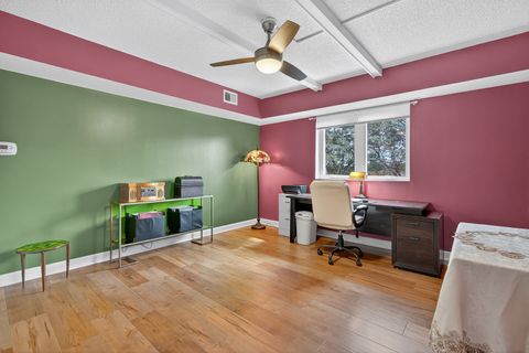 Tiny photo for 13200 W Heiden Circle #2411, Lake Bluff, IL 60044 (MLS # 12453099)