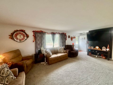 Tiny photo for 401 SE 4th Street, Aledo, IL 61231 (MLS # 12769812)