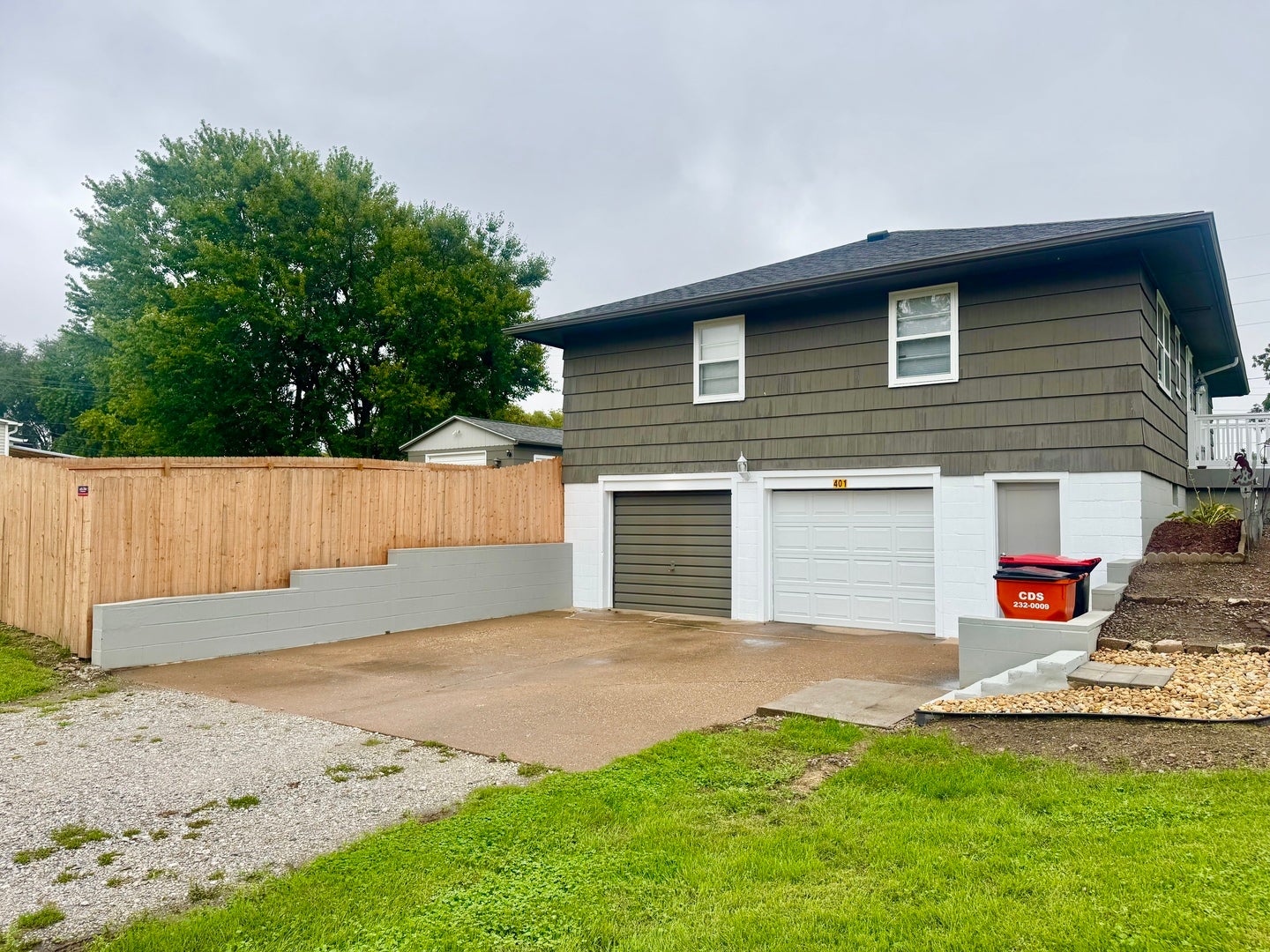 401 SE 4th Street