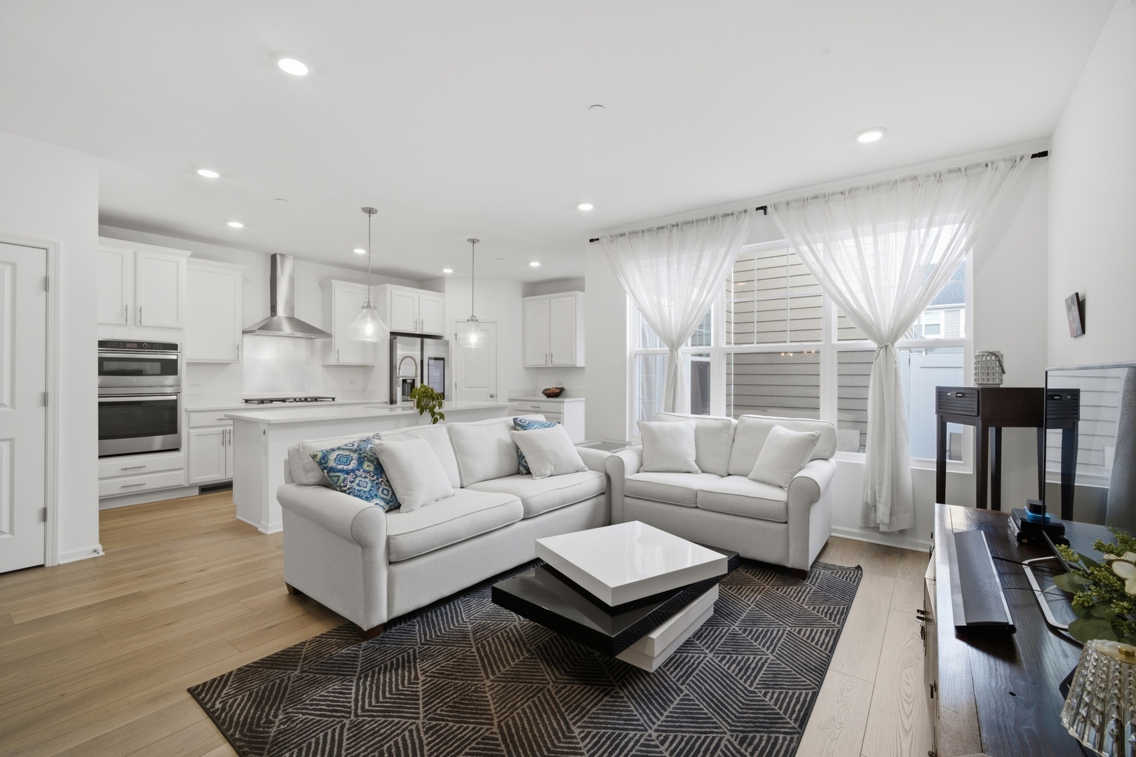 331 Didier Court