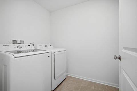 Tiny photo for 331 Didier Court, Buffalo Grove, IL 60089 (MLS # 12650541)