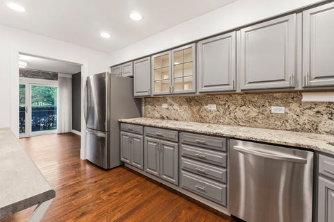Tiny photo for 101 Lake Hinsdale Drive #108, Willowbrook, IL 60527 (MLS # 12771650)
