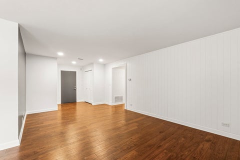 Tiny photo for 101 Lake Hinsdale Drive #108, Willowbrook, IL 60527 (MLS # 12771650)