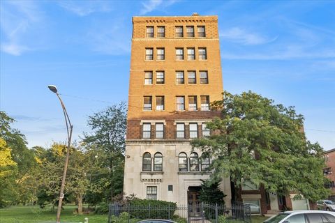 Tiny photo for 3017 E 78th Street #4B, Chicago, IL 60649 (MLS # 12595524)