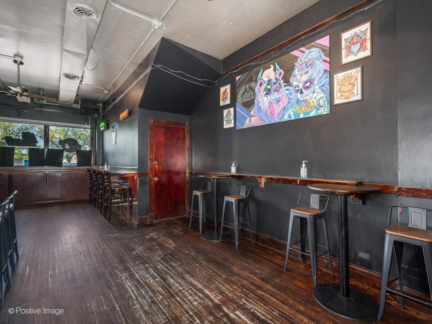 3243 N Western Avenue