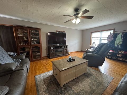 Tiny photo for 1212 E 15th Street, Sterling, IL 61081 (MLS # 12616035)