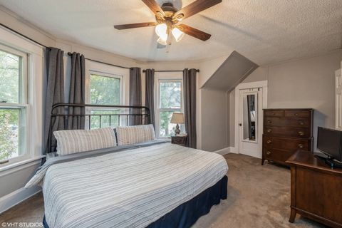 Tiny photo for 320 N Stone Avenue, La Grange Park, IL 60526 (MLS # 12650905)