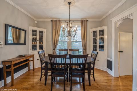 Tiny photo for 320 N Stone Avenue, La Grange Park, IL 60526 (MLS # 12650905)