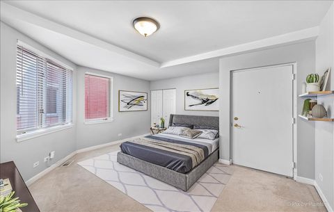 Tiny photo for 1430 N La Salle Drive #F1, Chicago, IL 60610 (MLS # 12499354)